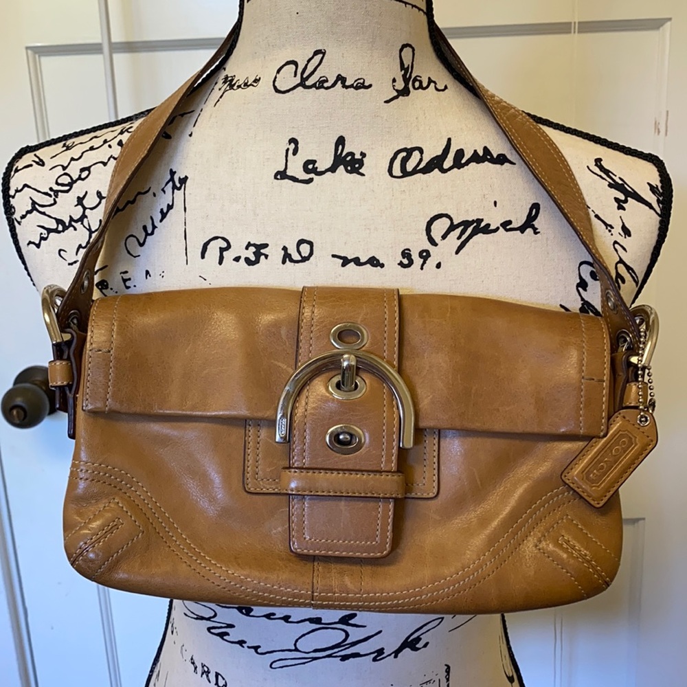 Coach hand bag